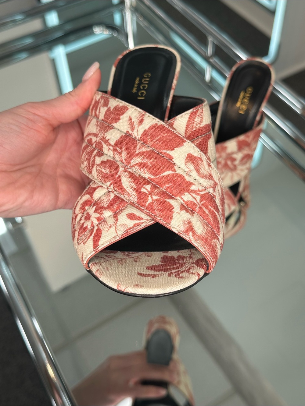 Gucci Mule Heels - Picture 5 of 10